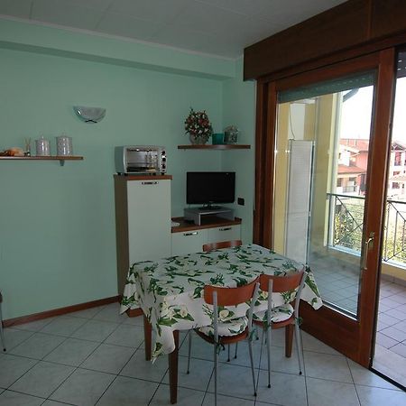 Appartamento Alle Magnolie Sirmione Dış mekan fotoğraf